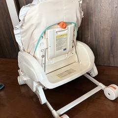 コンビ　ハイローチェアの画像