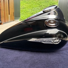 ドラッグスター250 純正タンクの画像
