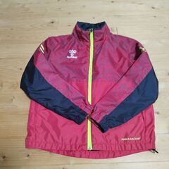 hummel　150サイズ　ウインドブレーカーの画像