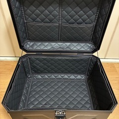リアボックス　58L　の画像