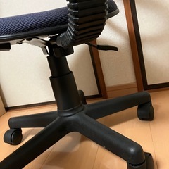 【美品】事務椅子　回転椅子の画像