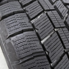 スタッドレスタイヤ16インチ　去年購入４本の画像