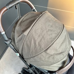 combi AB型ベビーカー スゴカル Switch ロッタ エッグショック カーキ 2024年製の画像