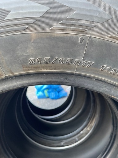 スタッドレス タイヤ 265/65r17 プラド らんくる 
ランクル