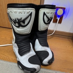 レーシングスーツ　ベリック　
の画像