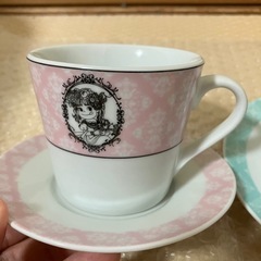ペコちゃん　カップ＆ソーサー　3セットの画像