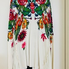 Desigual フラワー柄ニットの画像