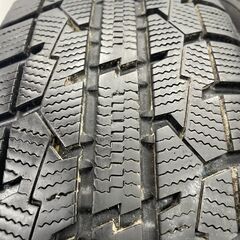 TOYO OBSERVE GIZ 165/65R15 15インチ スタッドレス 4本 22～23年製 バリ溝 タフト ソリオ デリカD:2 クルーズ等　(STN032)の画像