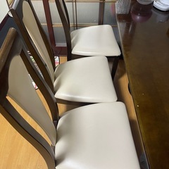 ダイニング　テーブルの画像