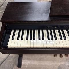 YAMAHA  電子ピアノ  88鍵盤  1999年製の画像