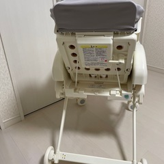 アップリカ　ハイローチェア　ユラリズムの画像