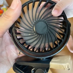 temuミニ扇風機の画像