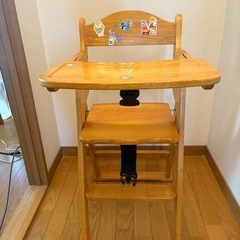中古　木製ハイチェア　おまけ付きの画像