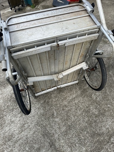 リヤカー　引き取り限定　発送できません。