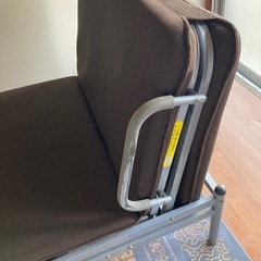 ソファになるベットの画像