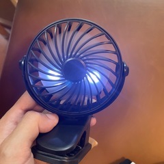 temuミニ扇風機の画像