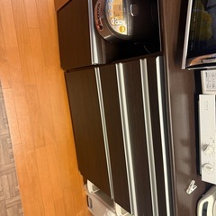 食器棚の画像