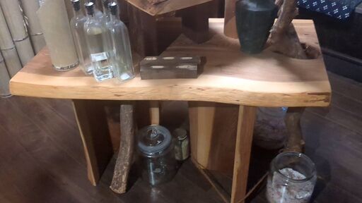 天然木　一枚板テーブル　無垢材　大