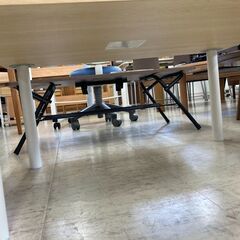 J5773　【リユースのサカイ柏店】　ローテーブル　ハロー　ニトリ　クリーニング済みの画像