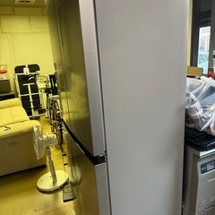 ★美品★MAXZEN JR362HM01SV 冷蔵庫 362L 観音開き 2段式 大容量 霜取り不要 自動霜取り スリム ファン式 の画像