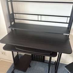 [決まりました]パソコンデスク+椅子セットの画像