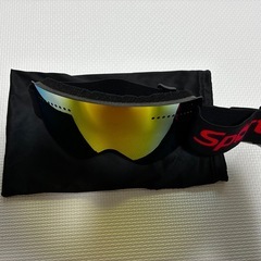 スノーボード用のゴーグルの画像