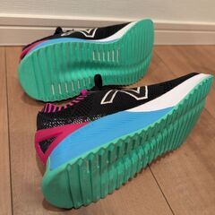 New Balance fuelcell　23.5cmの画像