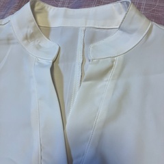 白半袖シャツ　M  レディース83の画像