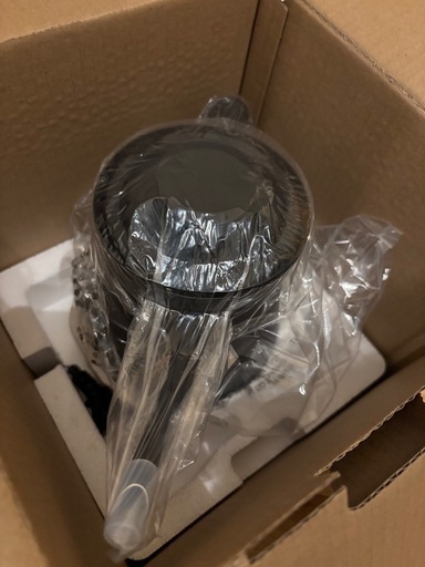 バルミューダ　ケトル　新品