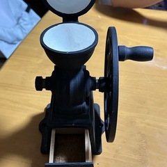 【取引中】コーヒーを挽く機械？の画像