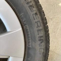 プリウスzvw30 純正ホイール　15インチ　タイヤ溝ありの画像
