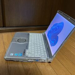 ⑭【格安パソコン】パナソニック Let'sNote CF-S10 メモリ6GB SSD240GB 12.1インチ液晶 DVDの画像