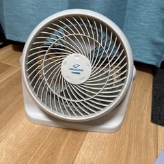 説明書付きサーキュレーターの画像
