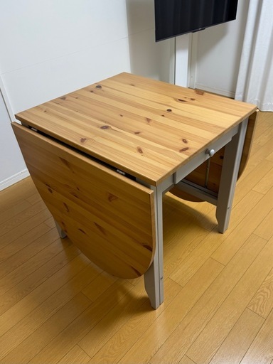 IKEA イケア　GAMLEBY ダイニングテーブル