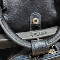 【まだ受付中･送付可能】中古 SWANY シルバーカー 紺 バッグ＆キャスター分離できるタイプ♪ 合成皮革で高級感有♪ 早い者勝ちです✨✨の画像