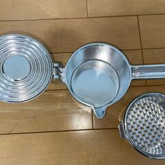 フレッシュジューサー　手動式ジューサーの画像