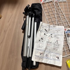 撮影用三脚・未開封壁DIY用品等の画像