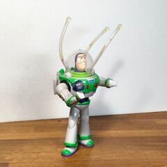 バズライトイヤーのおもちゃの画像