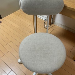無印良品 MUJI オーク材木製デスク　勉強机の画像