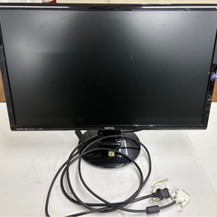 BENQ 24インチ　モニターケーブル、電源ケーブル付きの画像