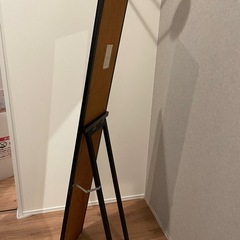 ピアノブラック全身鏡の画像
