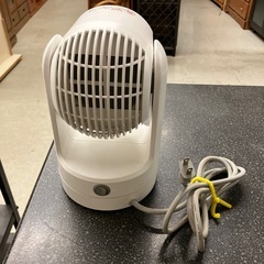 M2510-175 セラミックファンヒーター H1R 年式表記なし 動作確認済み キズ汚れ有りの画像