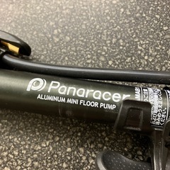M2510-176 Panaracer 携帯 小型空気入れ 動作確認済み キズ汚れ有りの画像