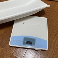 タニタ　ベビースケール(赤ちゃん用体重計)の画像
