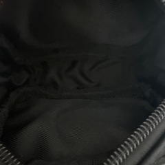 新品未使用soins ミニポーチチャームの画像