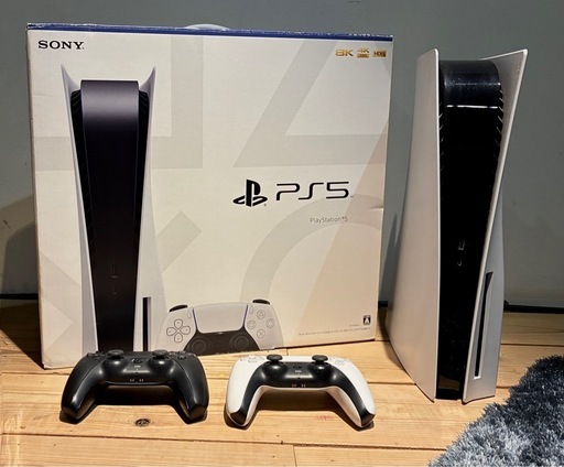 値下げしました。プレイステーション5 CFI-1000A ディスクドライブ搭載モデル　コントローラー2個　ゲームカセット(ストーリーファイターIV、みんなでゴルフ5) カセット付き、スピカーWIFI接続機器1個