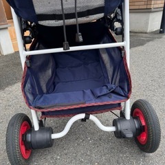 Aprica ベビーカー　ファミリアの画像