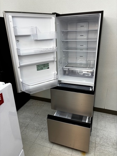 【トレファクマーケット千葉おゆみ野店】ご来店いただける方限定！ HITACHI (ヒタチ) 3ドア冷蔵庫 0053 R-V38SVL 2023年製 375Ｌ のご紹介です！