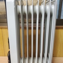 ✅ デロンギヒーター ✅ ✅A230812T-B✅ の画像