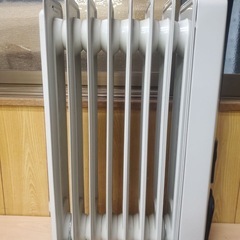 ✅ デロンギヒーター ✅ ✅A230812T-B✅ の画像